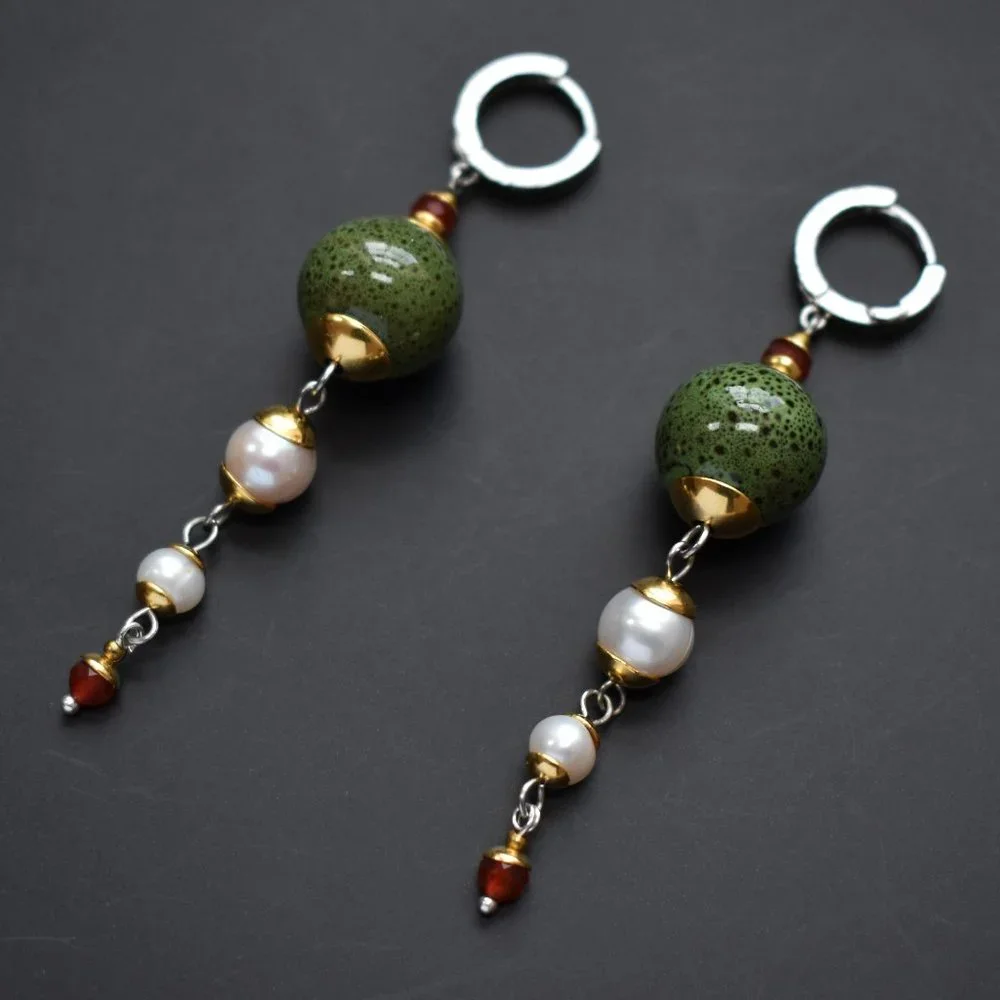 Long massive earrings dangle, chunky bead boho earrings